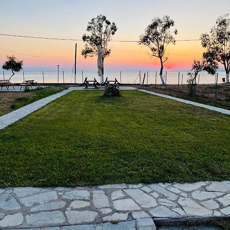 נאוס מרמרס Garden View Apartments מראה חיצוני תמונה